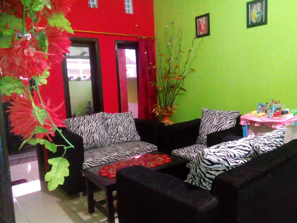 Banyuwangi Homestay Ngoại thất bức ảnh